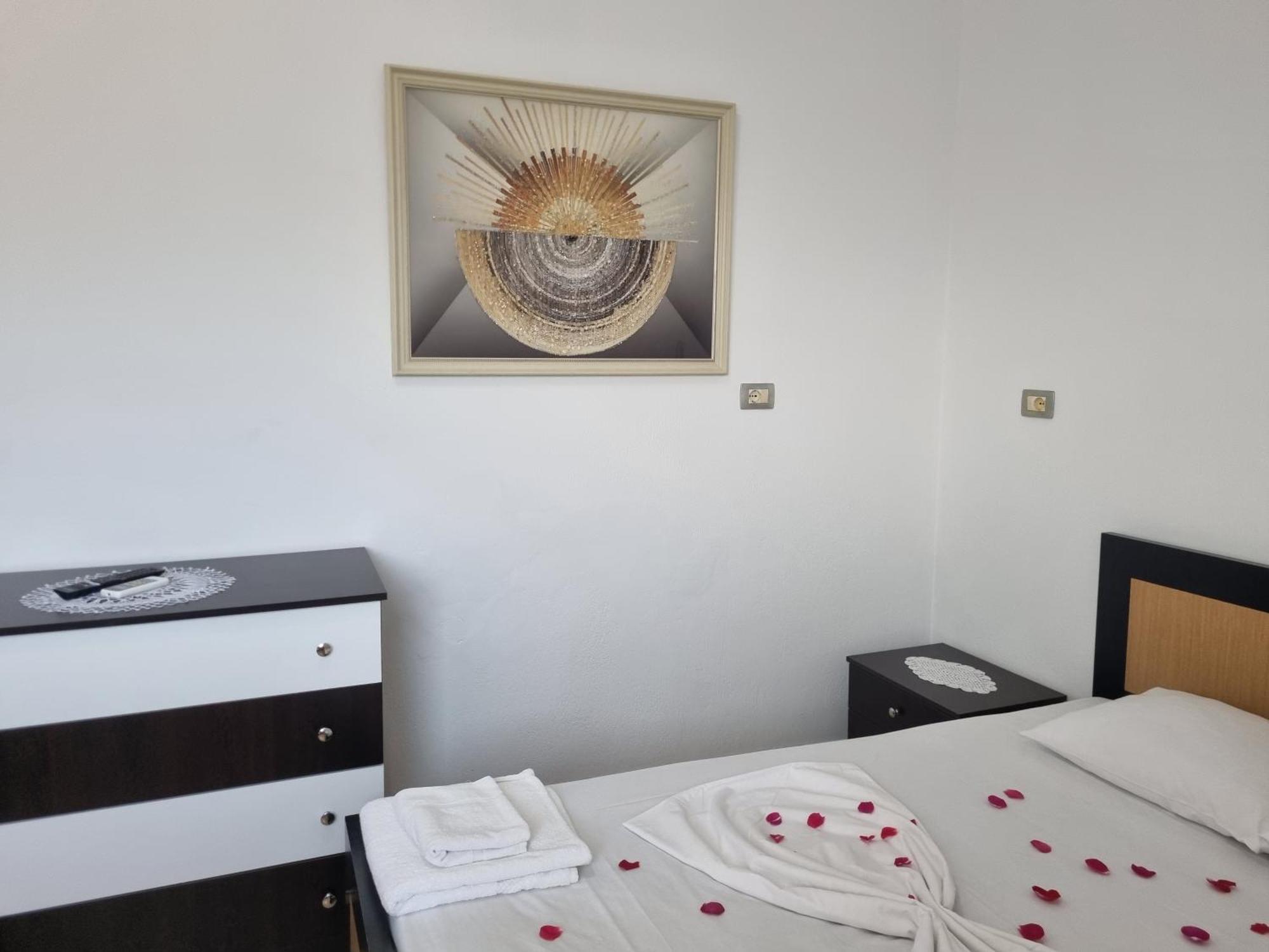 Apartment Besnik Brahimi クサミル エクステリア 写真